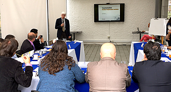 Gary Bertoline discusses the Purdue Polytechnic transformation with representatives of Colombian universities.