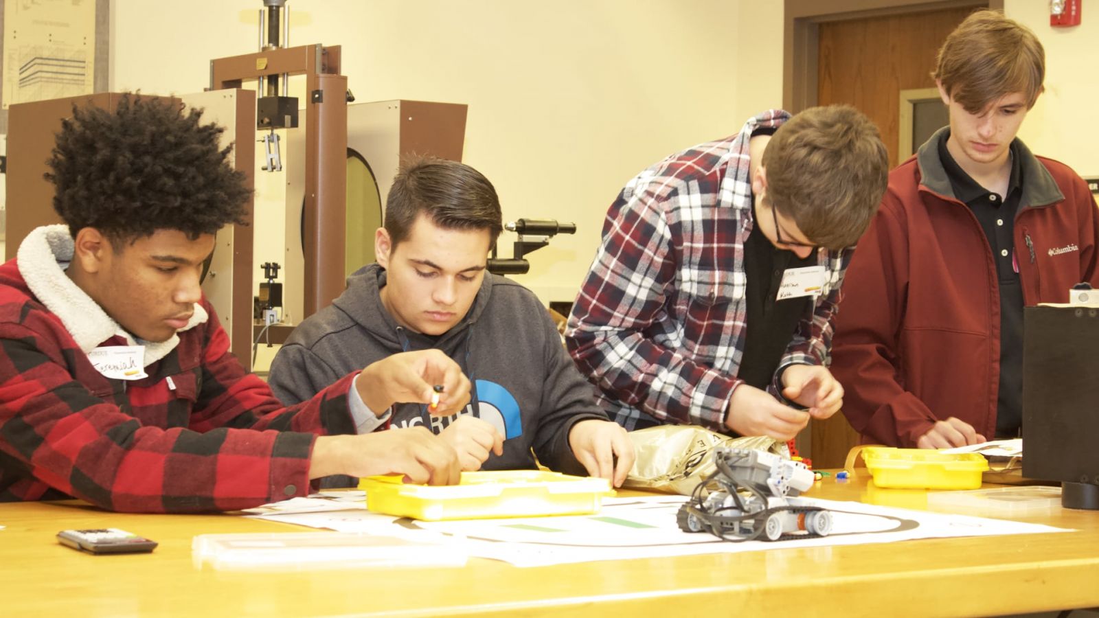 Students take on an engineering technology challenge during CLAIMiT camp