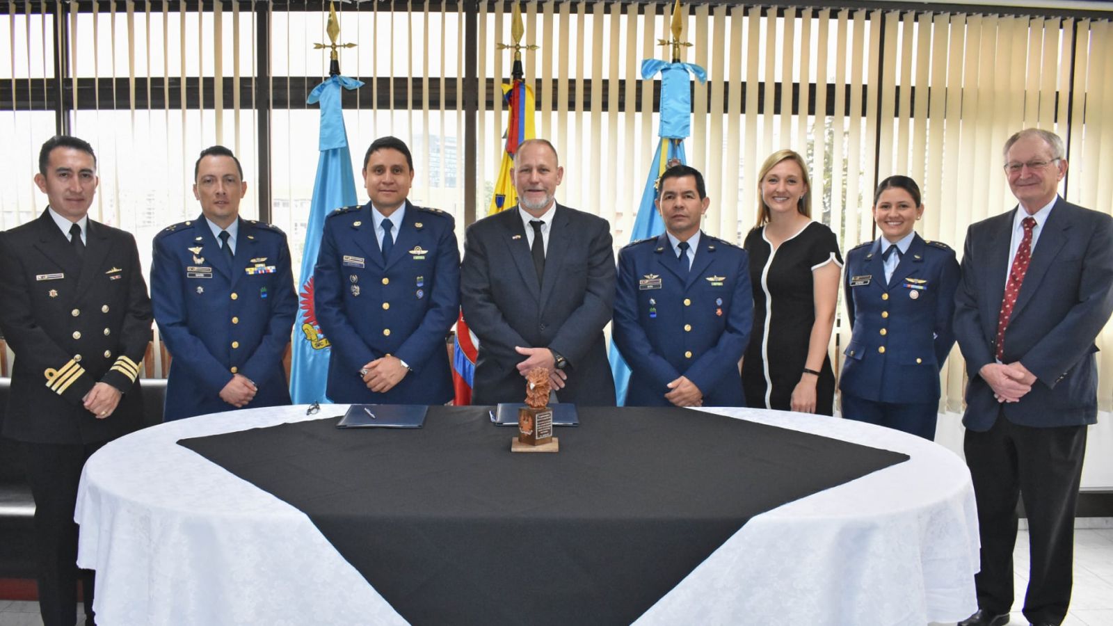 Captain Carlos Enrique Hernandez Cruz, Lieutenant Colonel Jorge Ivan Marín Herrera, Brigadier General Eliot Benavides, Robert Cox, Colonel Javier Neira, Elizabeth Barajas, Captain Mayra Moreno & Prof. Emeritus Denver Lopp