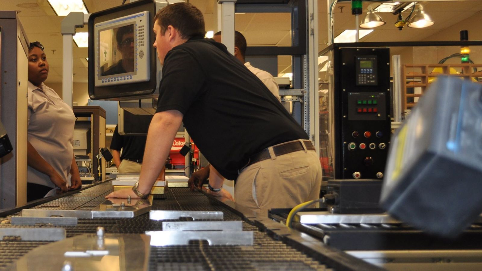 A file photo of working students in manufacturing engineering technology, one of the programs evaluated by recent ABET evaluators. (Purdue University photo/John O'Malley)