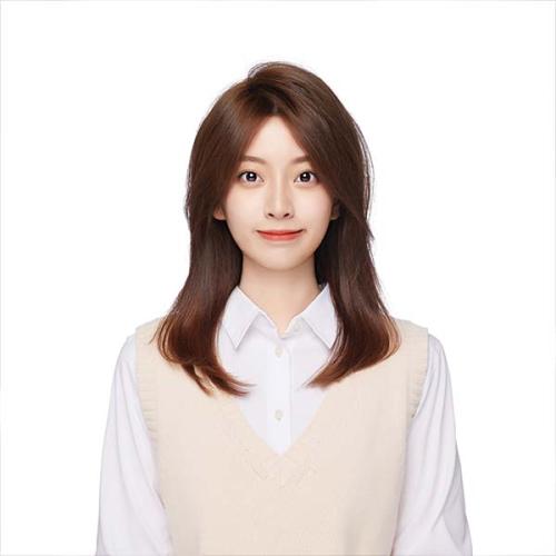 Xinhao Qian