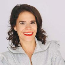 Stephanie Brown Photo