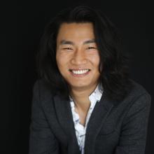 Yu Zhang Photo